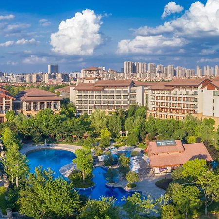 Hilton Wuhan Optics Valley Exteriér fotografie