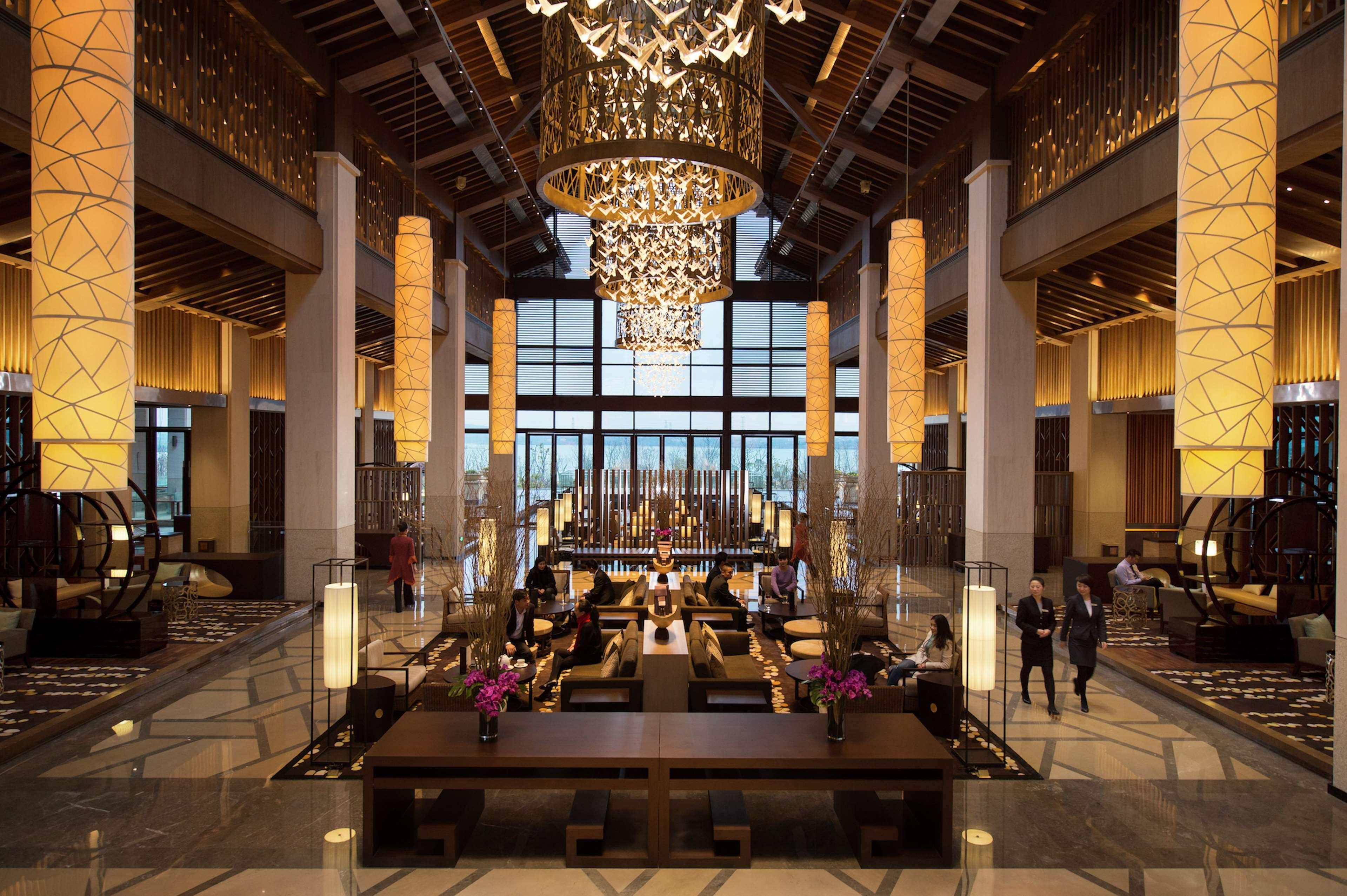 Hilton Wuhan Optics Valley Exteriér fotografie