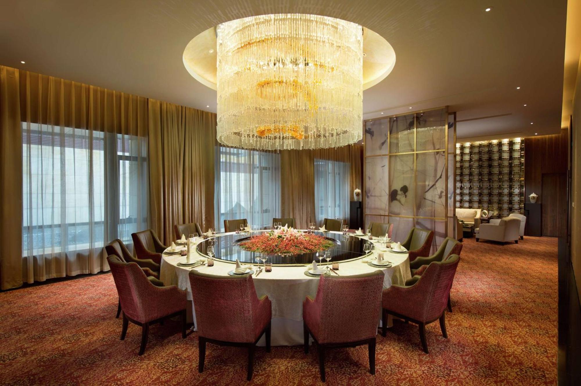 Hilton Wuhan Optics Valley Exteriér fotografie